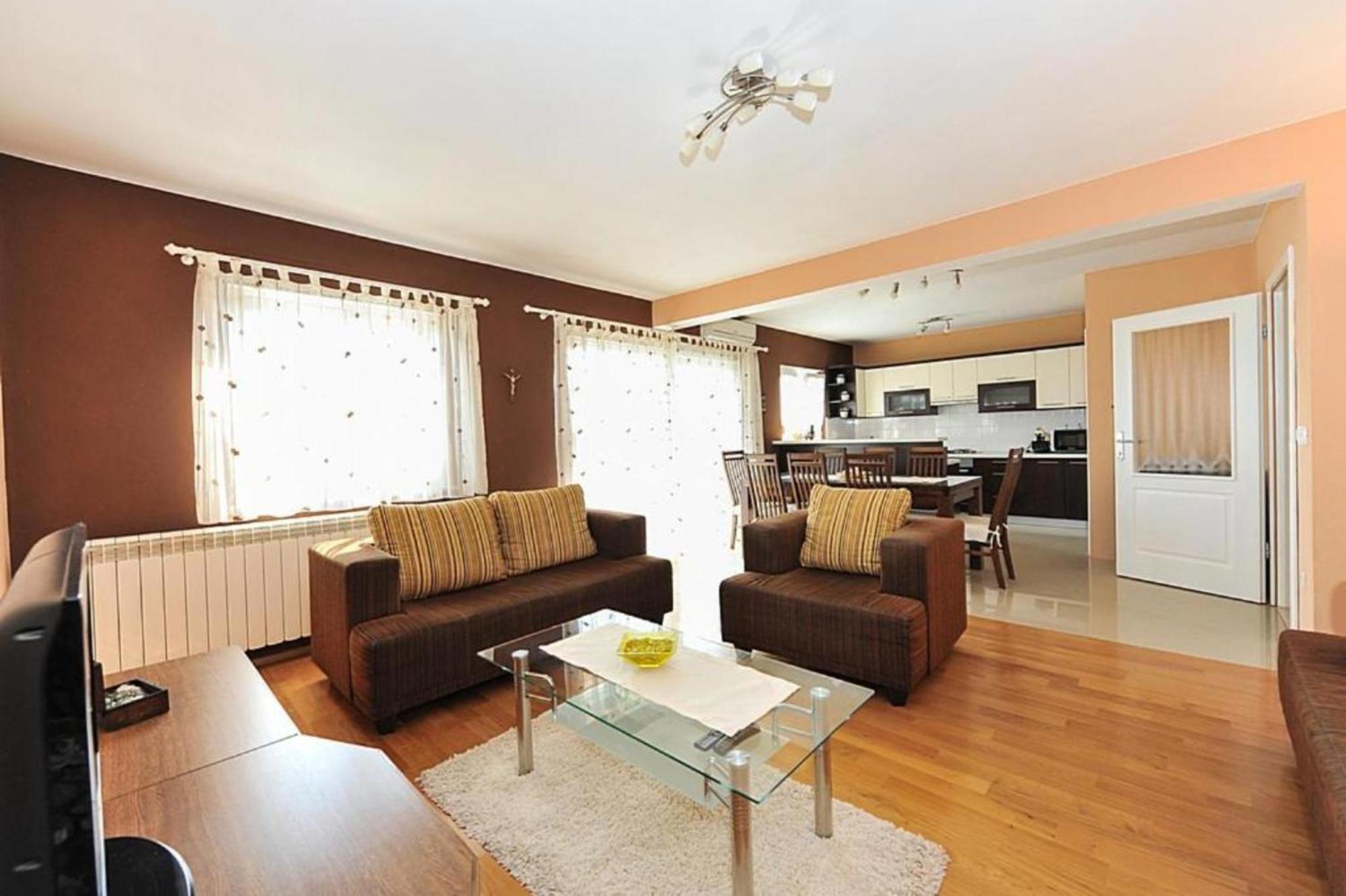 Veliki Apartman Petra Posedarje Exterior photo